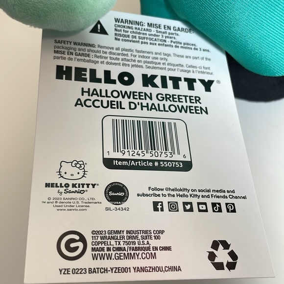 Hello Kitty Halloween Greeter Frankenstein - Picture 6 of 9